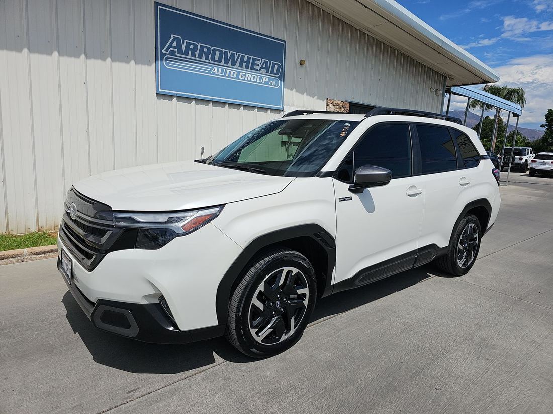 2025 SUBARU Limited