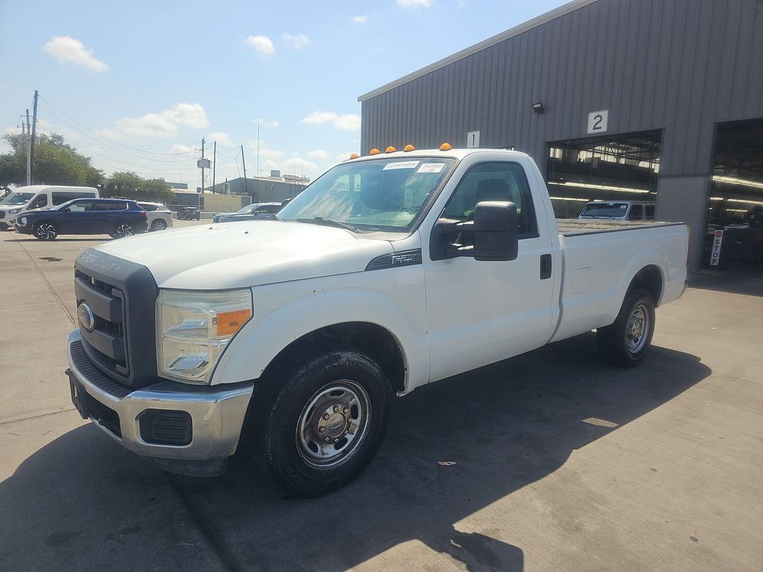 2013 Ford Super Duty - Single Rear Wheel
