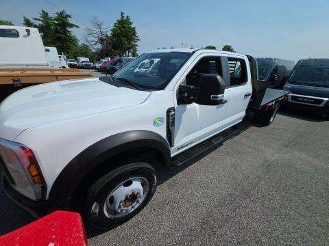 2024 Ford F-Series Super Duty-Dual Rear Wheels