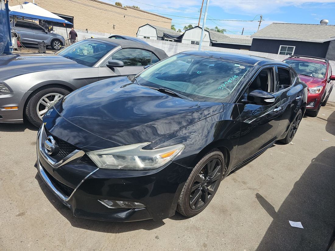 2018 NISSAN Maxima