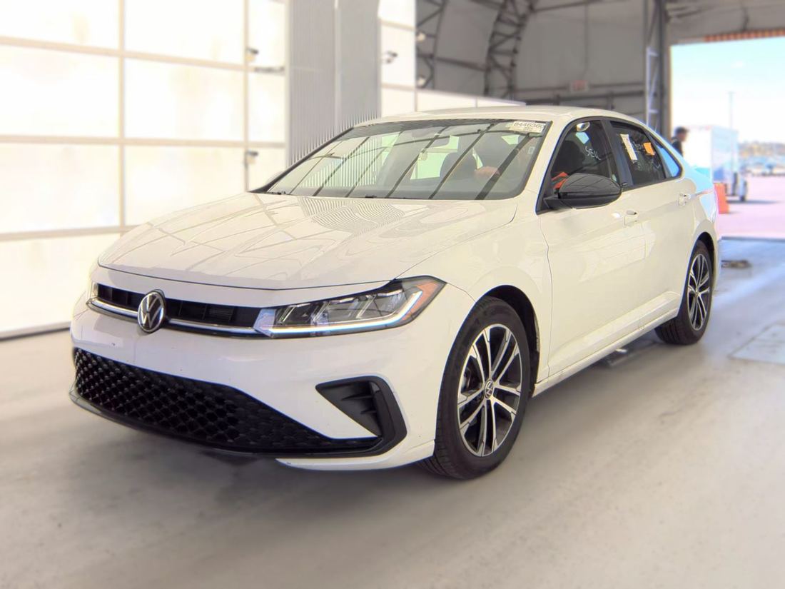 2025 Volkswagen Sport