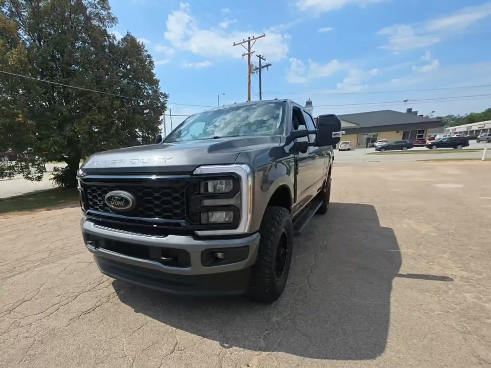 2025 Ford F-Series Super Duty-Single Rear Wheels