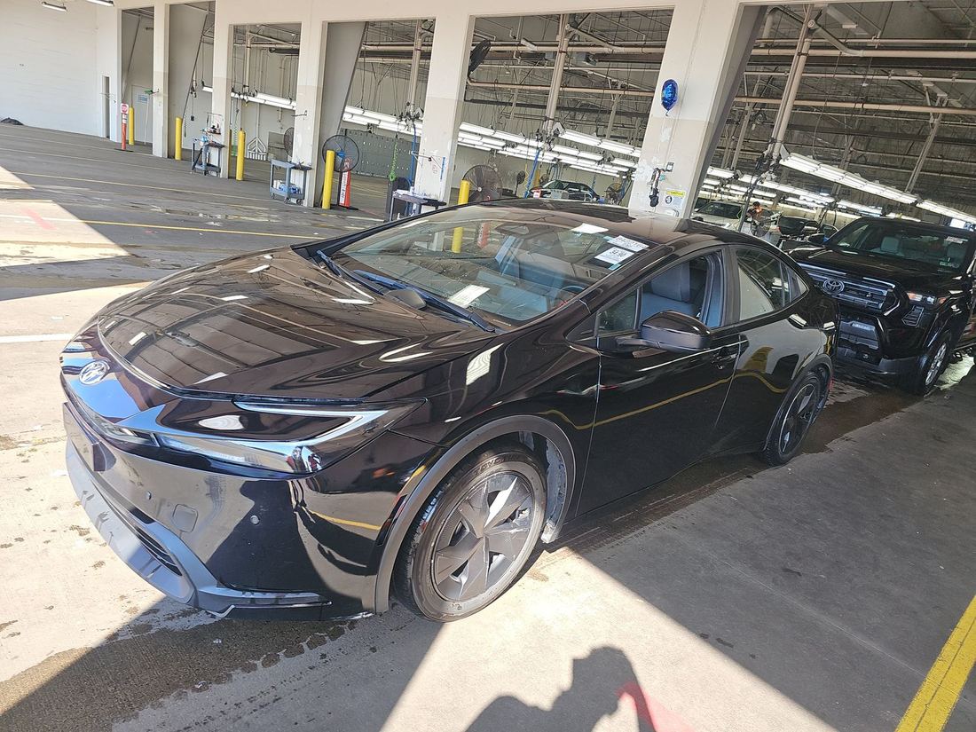 2023 Toyota 60 Series