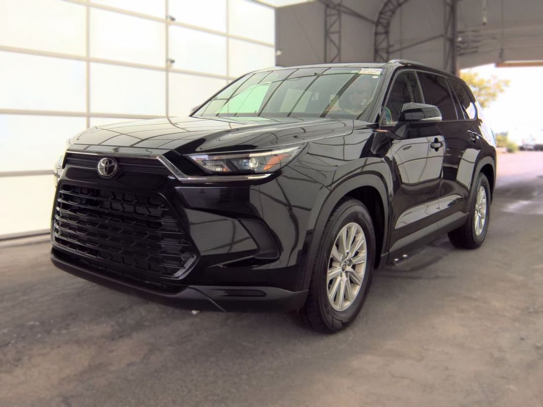 2025 Toyota 15 Series