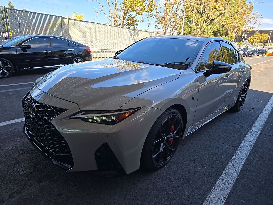 2025 LEXUS 30 Series