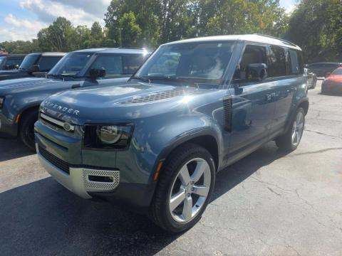 2022 Land Rover 110 SE