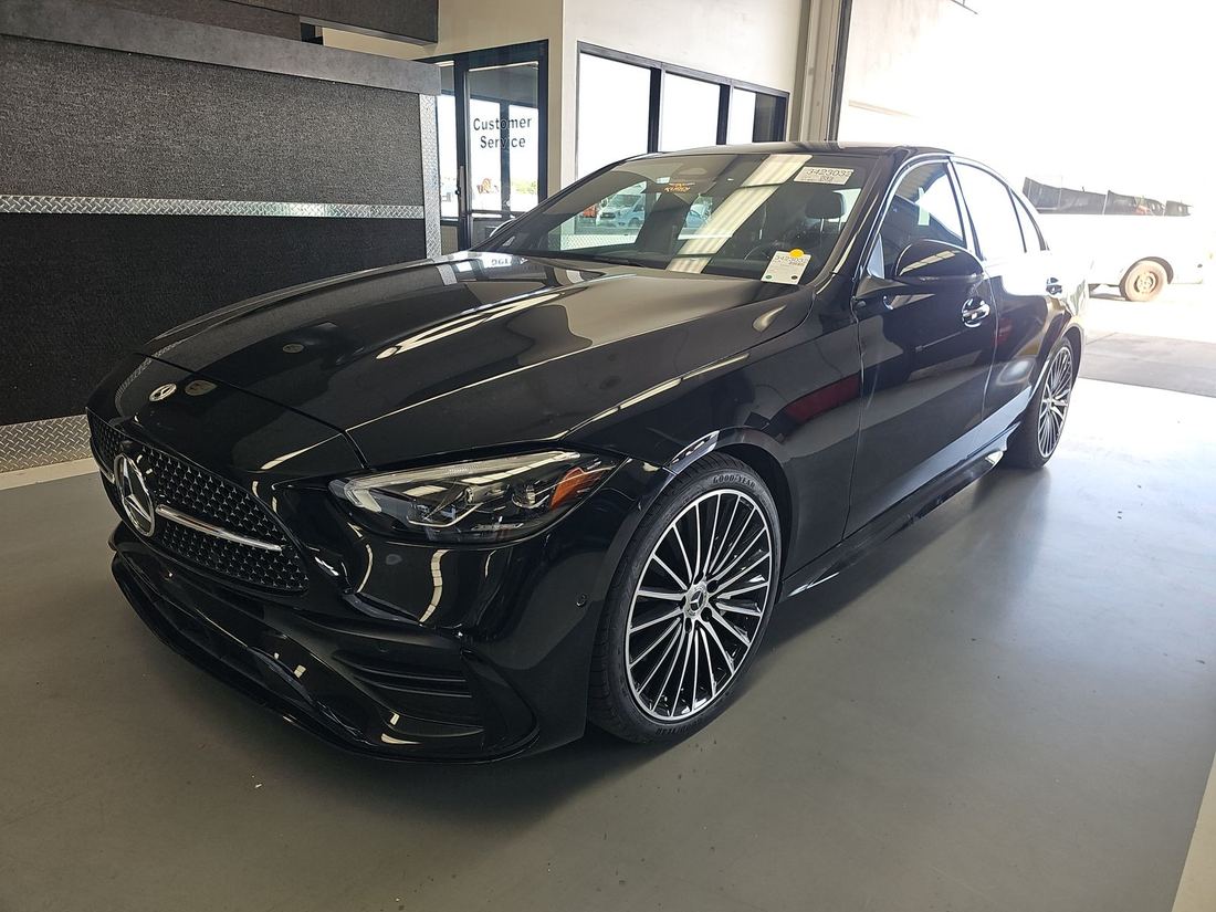 2023 Mercedes-Benz C300