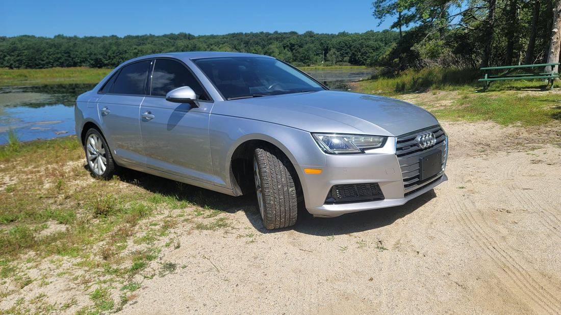 2017 Audi quattro Premium