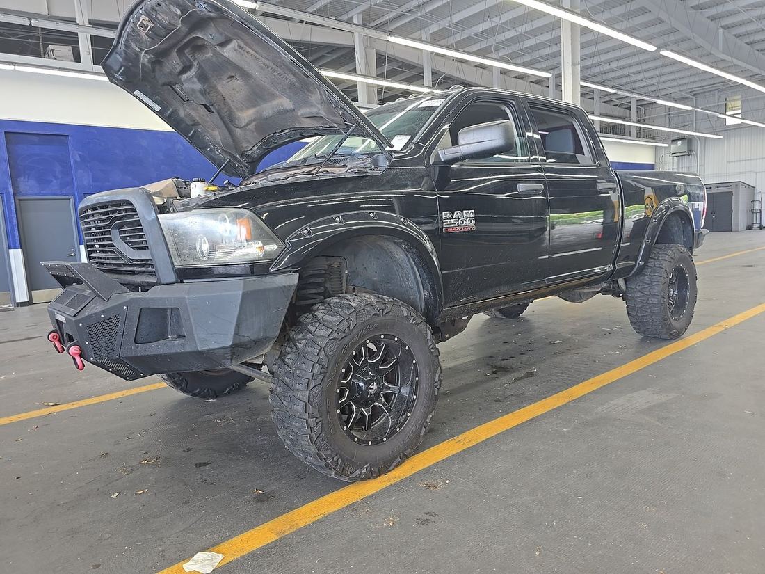 2014 RAM ST
