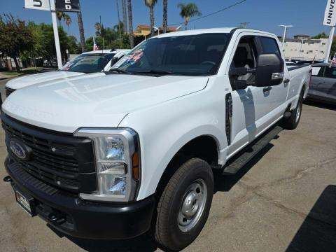 2025 Ford F-Series Super Duty-Single Rear Wheels
