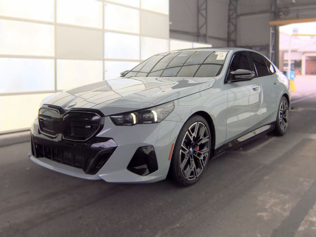 2024 BMW M60