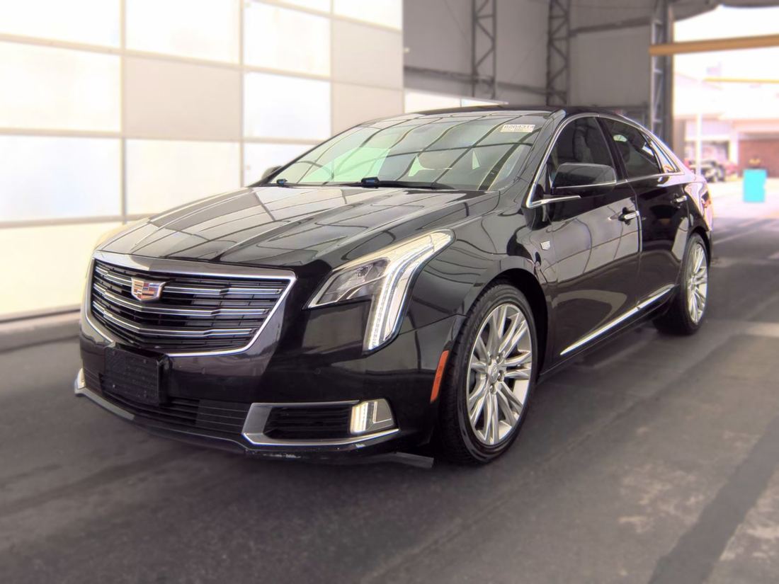 2018 Cadillac Luxury