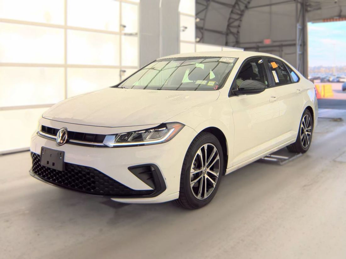 2025 VOLKSWAGEN Sport