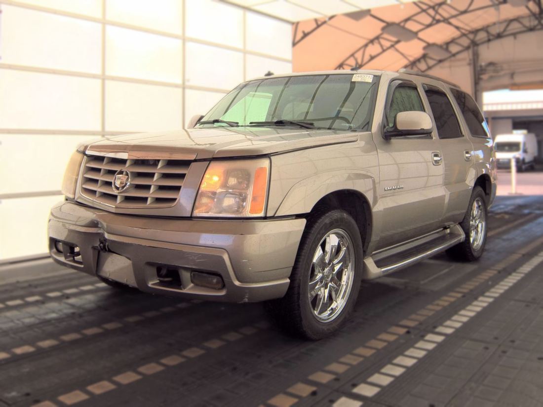 2003 CADILLAC 1500 (1/2 ton)