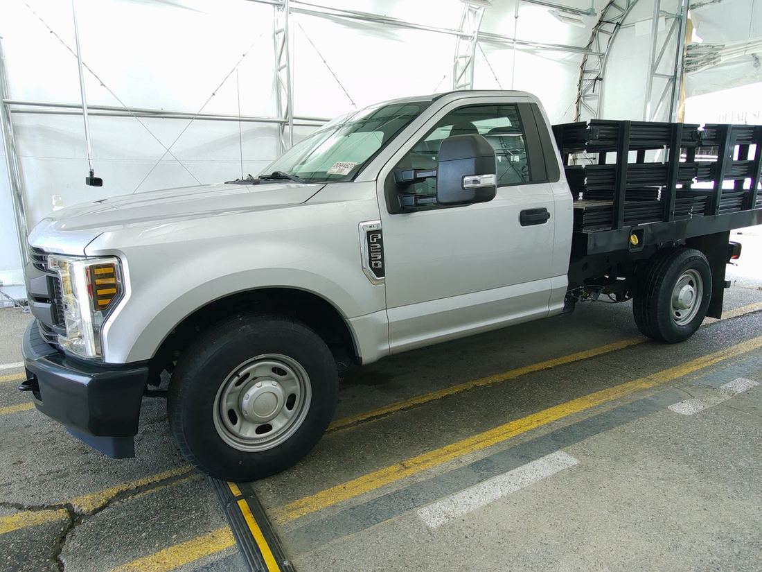2019 Ford Super Duty - Single Rear Wheel