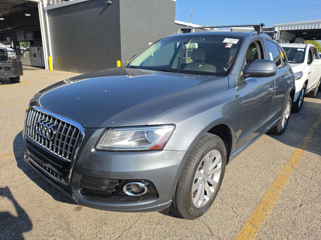 2014 AUDI Premium Plus