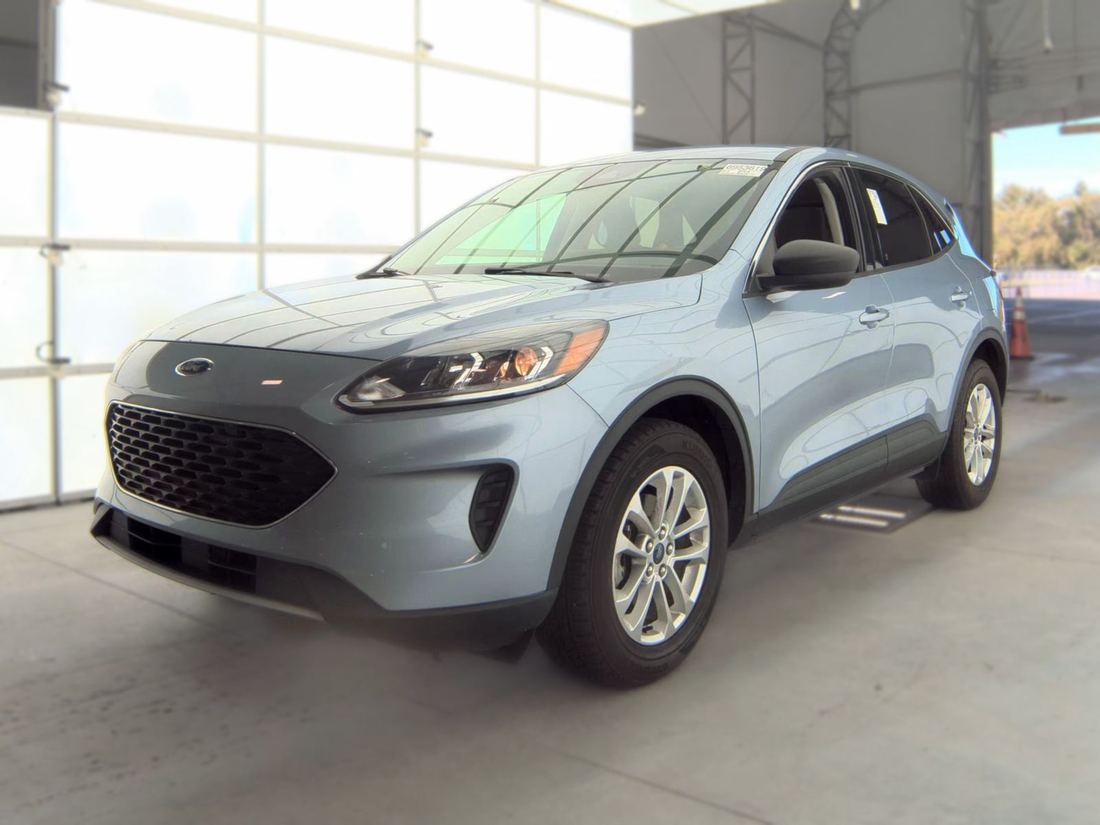 2022 FORD SE FHEV