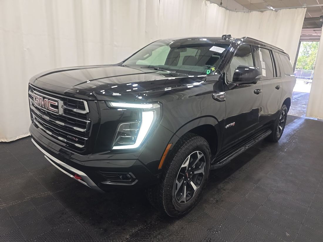 2026 GMC AT4