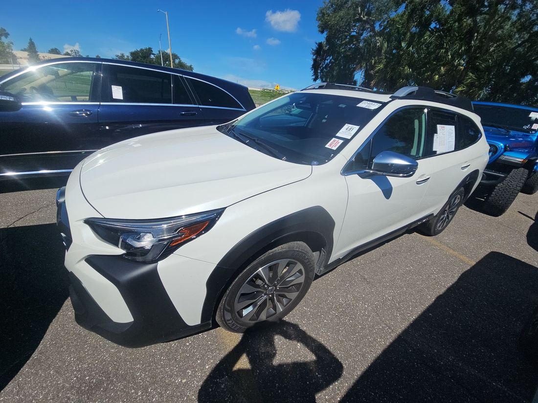 2024 SUBARU Touring