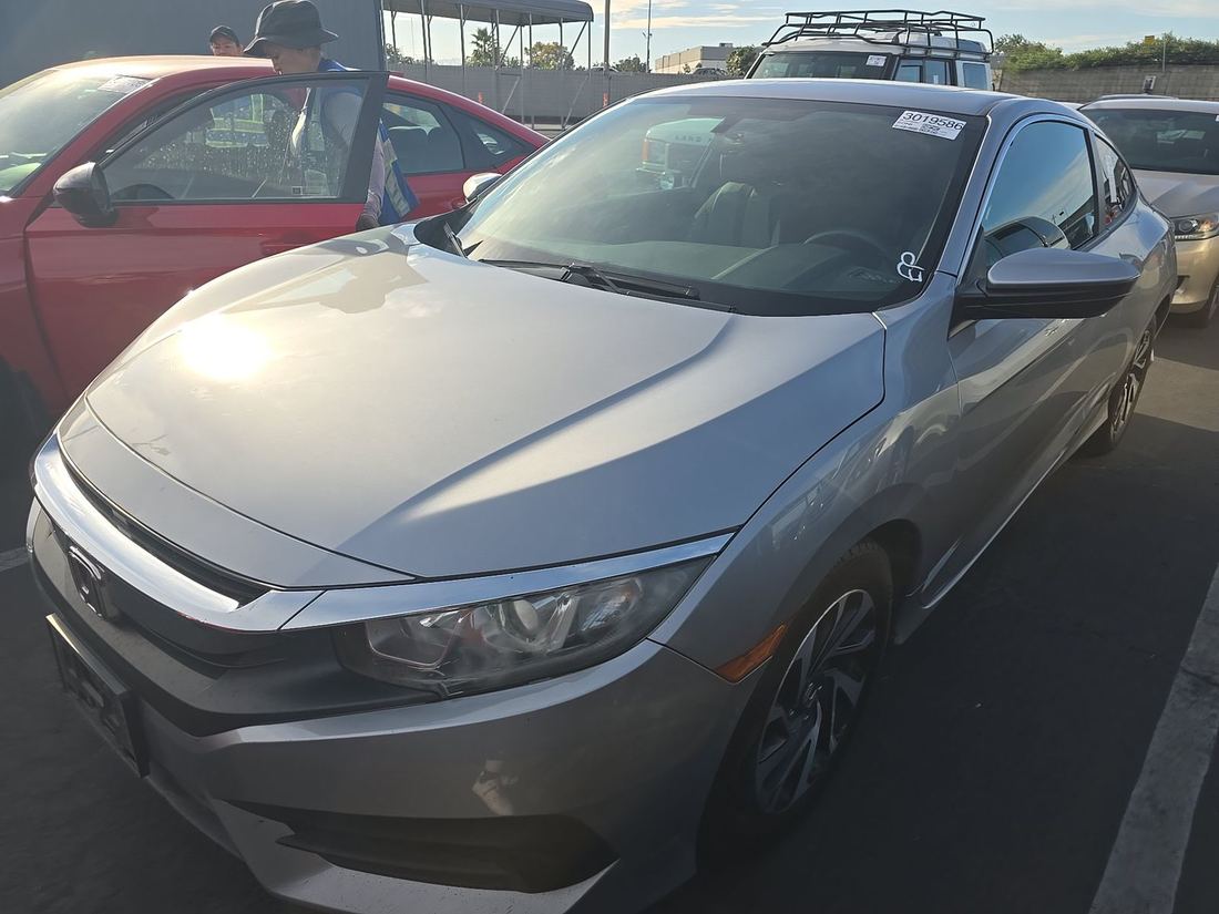 2016 HONDA LX-P