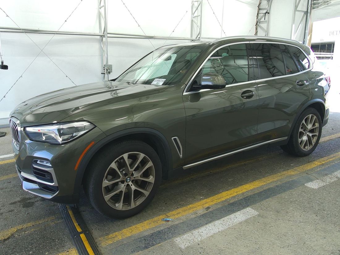 2021 BMW xDrive40i