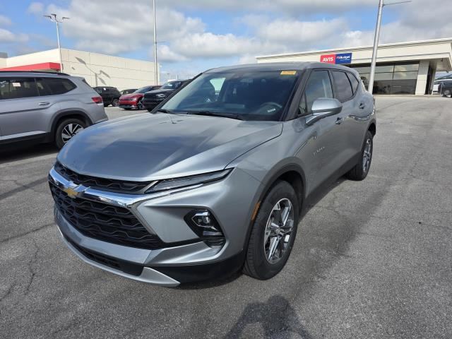 2025 Chevrolet 2LT