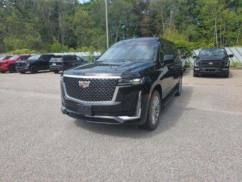 2022 Cadillac Premium Luxury