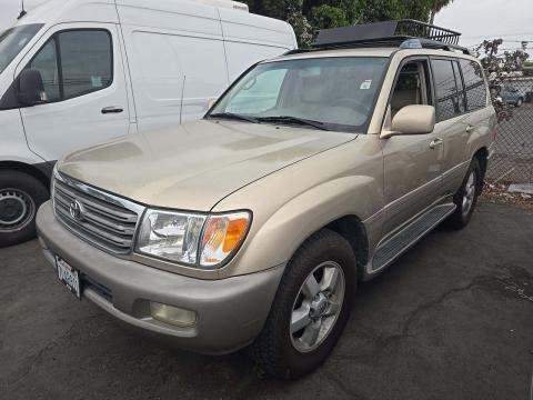2004 Toyota UZJ100L