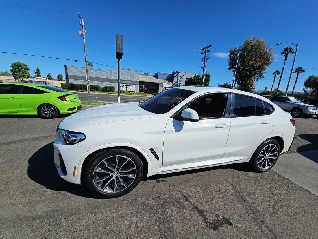 2022 BMW xDrive30i