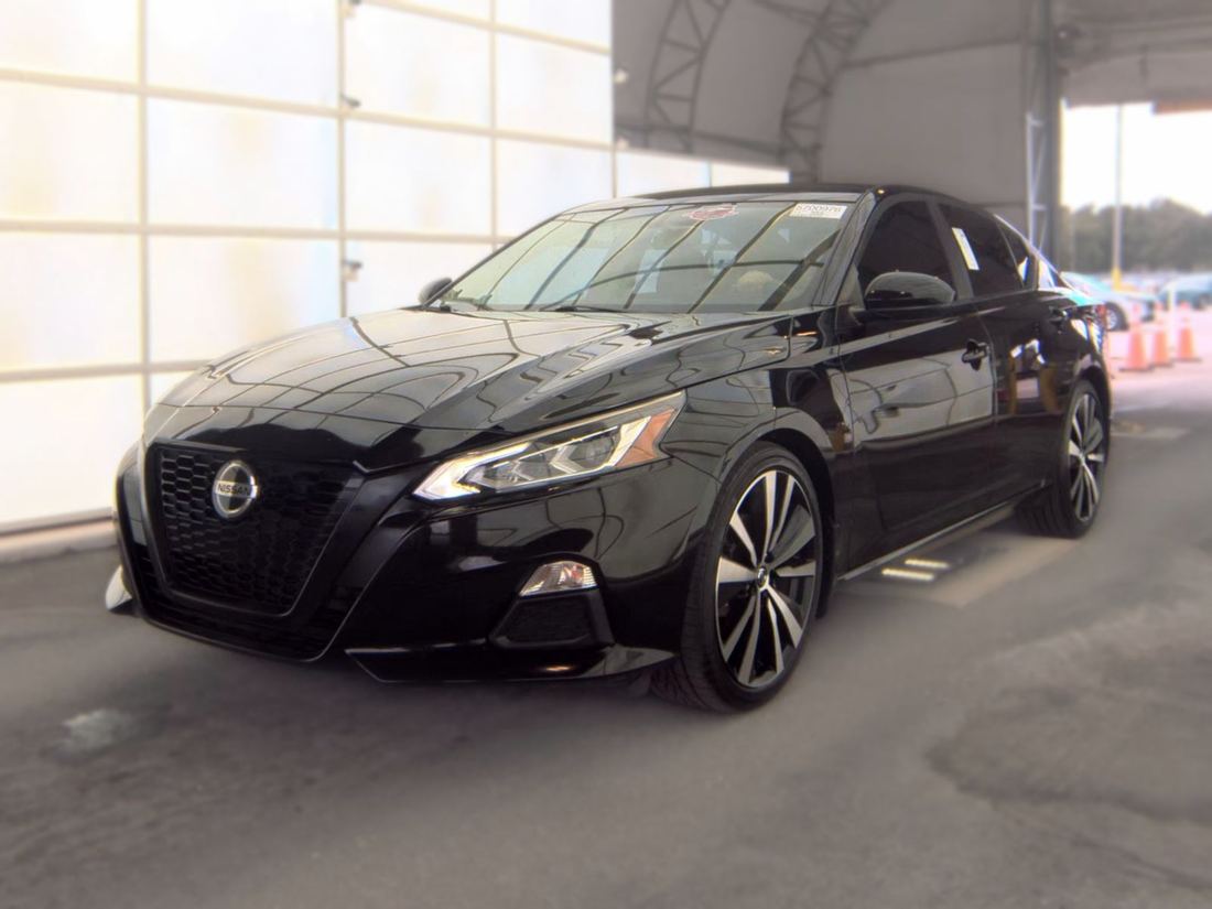 2019 NISSAN SR