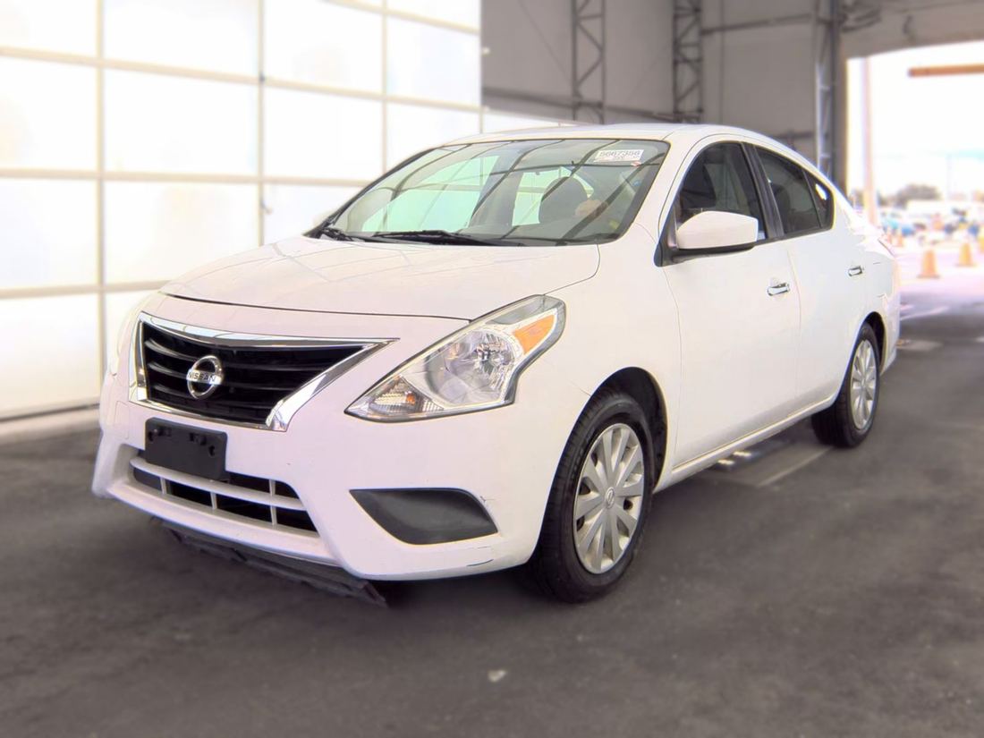 2018 NISSAN Versa