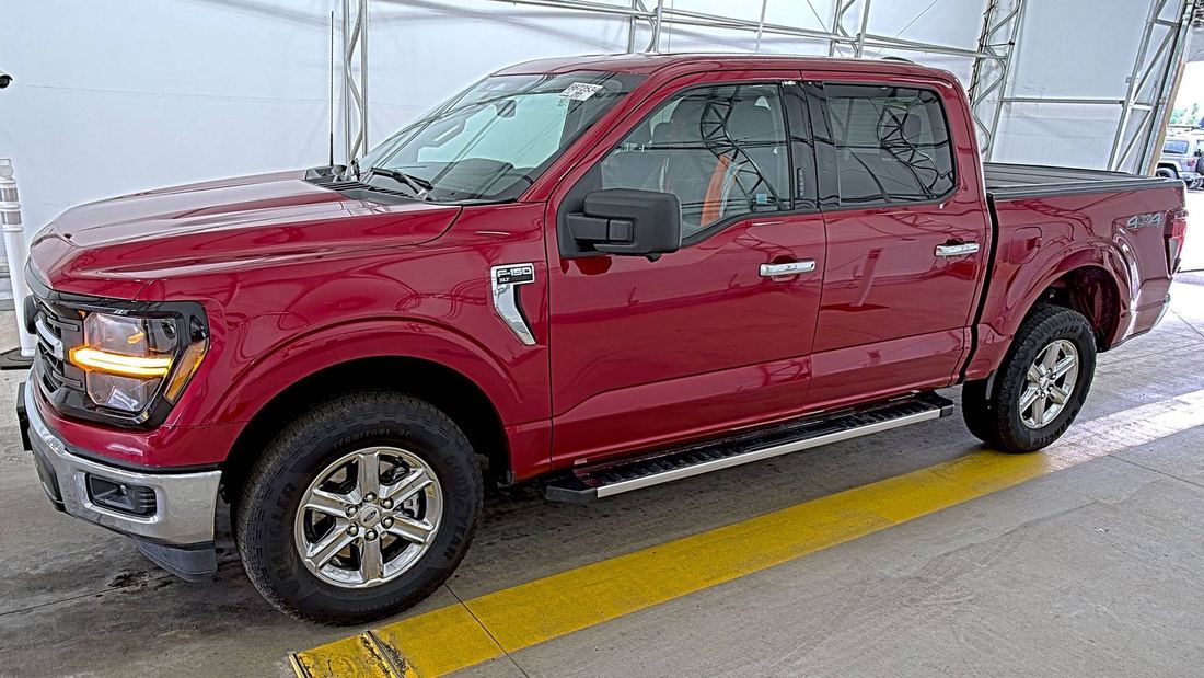 2024 Ford XLT