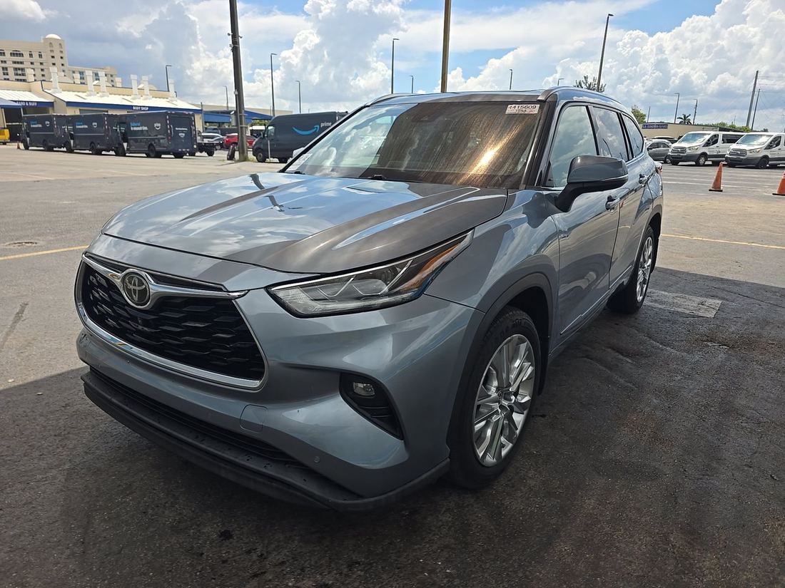 2021 Toyota GSU75L
