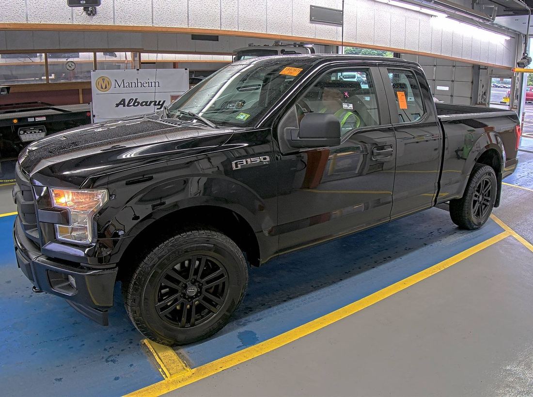 2017 FORD SuperCab