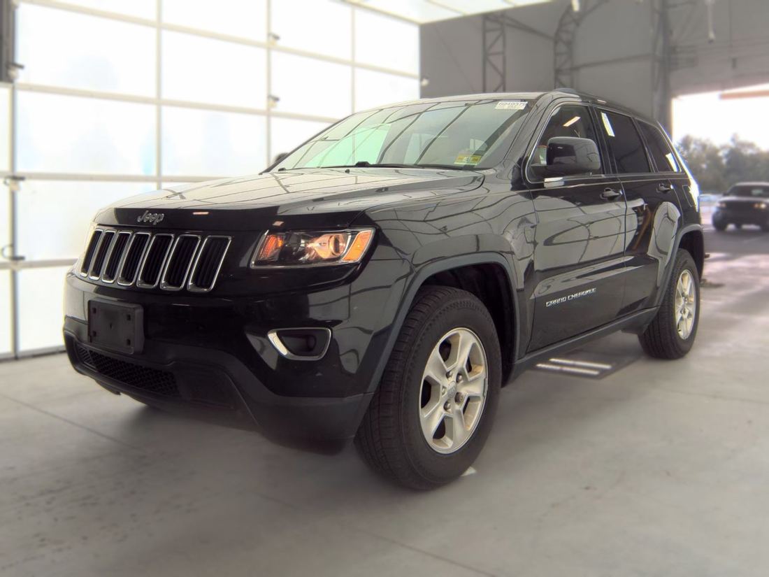 2015 JEEP Laredo