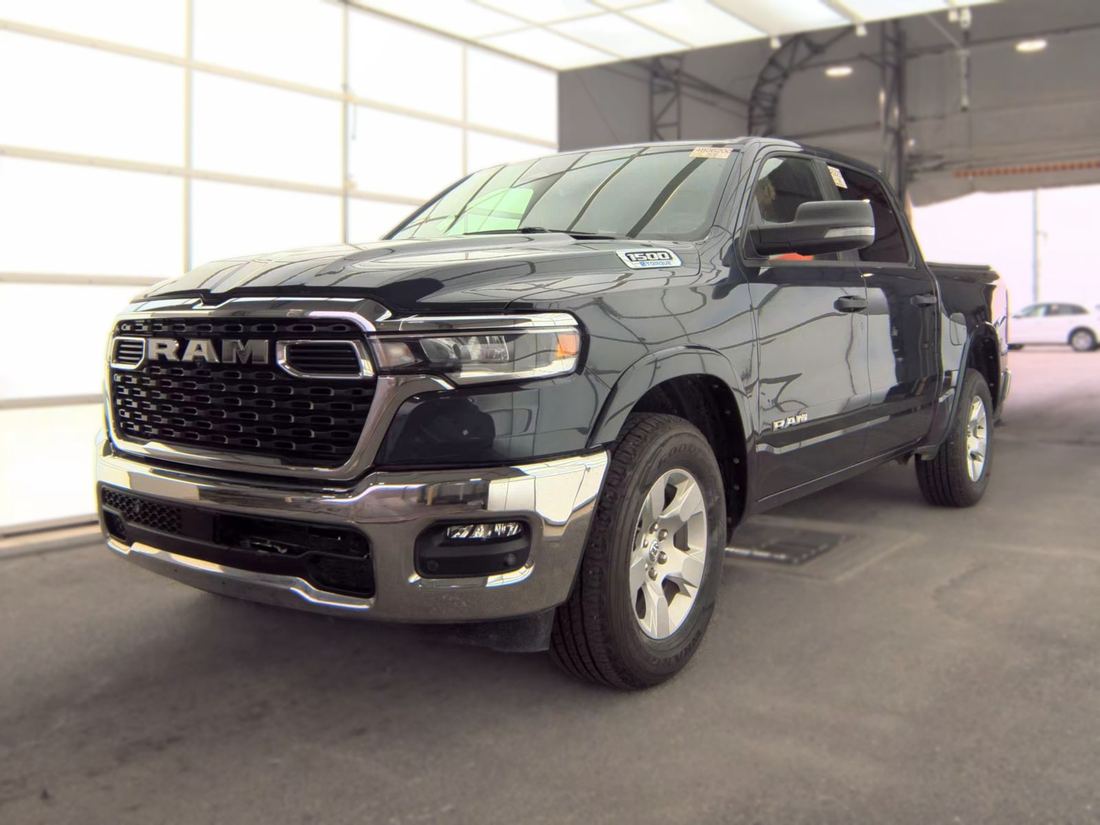 2025 Ram Big Horn/Lonestar
