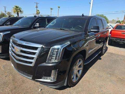 2017 Cadillac Luxury