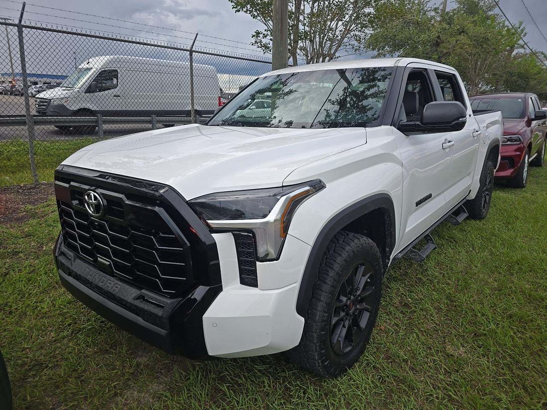 2026 Toyota 75 Series
