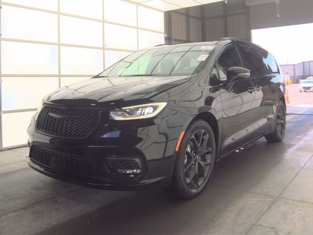 2025 Chrysler Limited