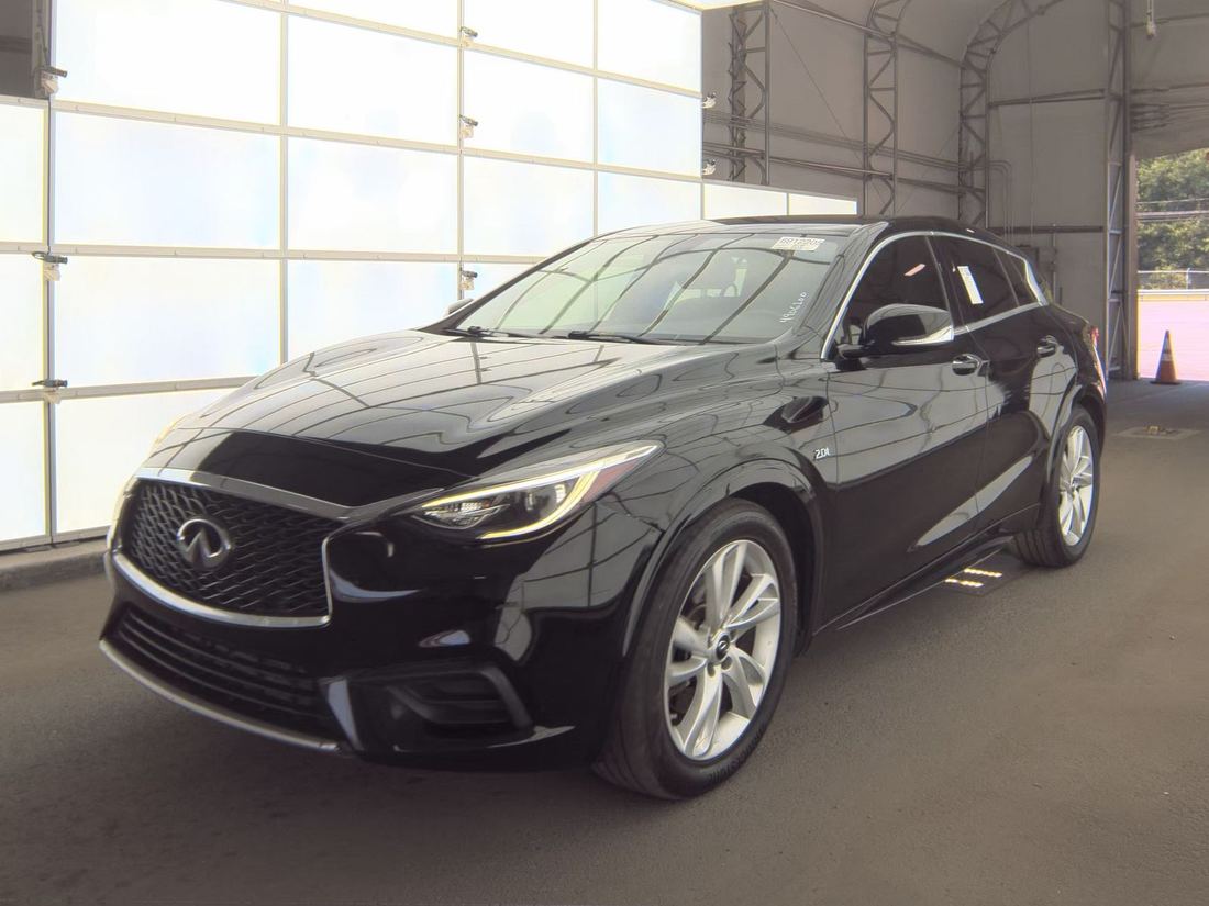 2018 INFINITI QX30