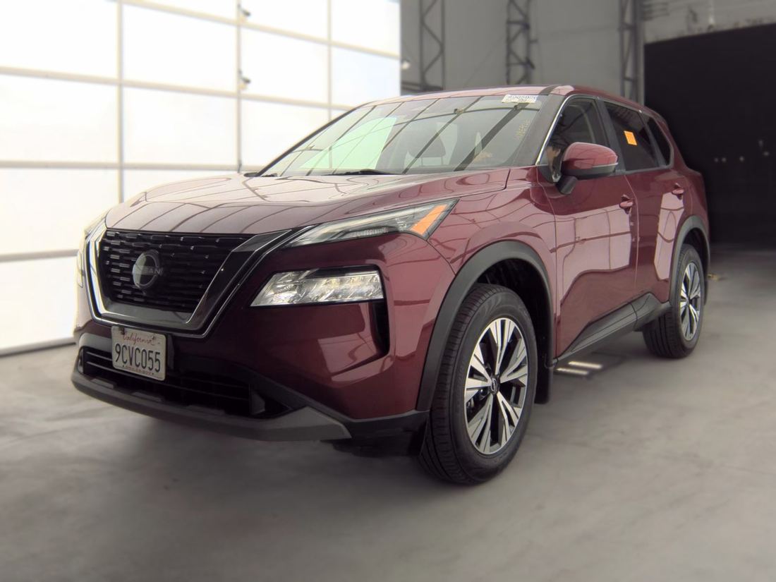 2023 Nissan SV