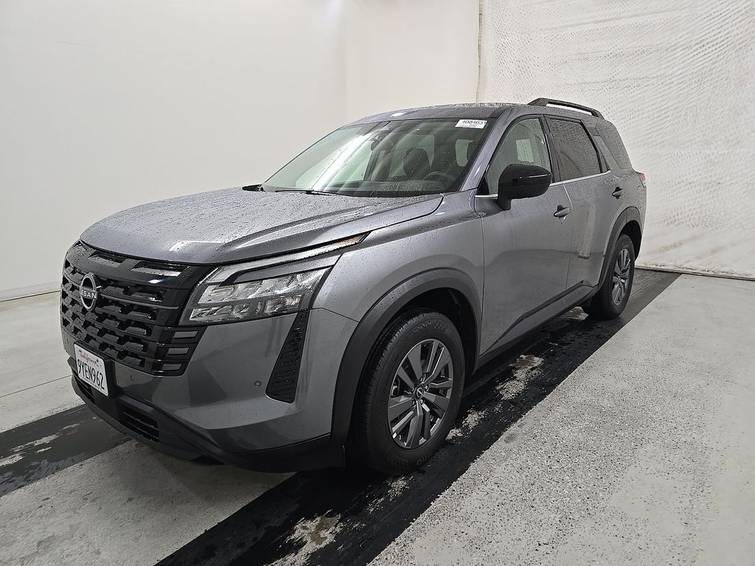 2026 Nissan SV