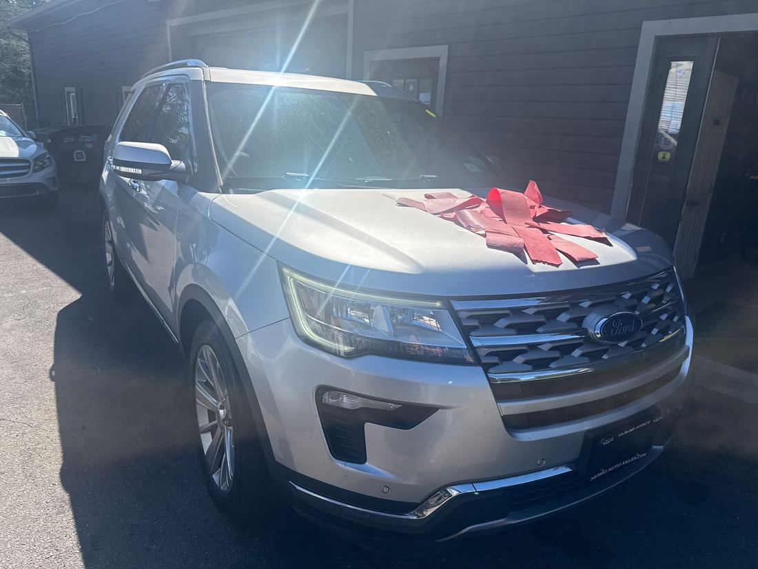 2018 Ford Limited
