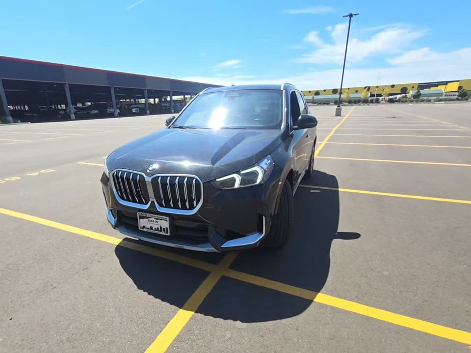 2025 BMW xDrive28i
