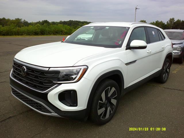 2025 Volkswagen SE