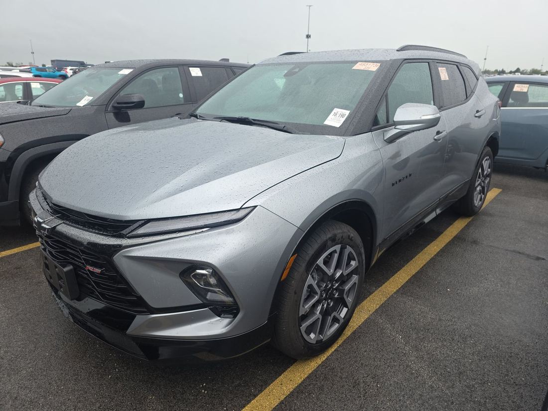 2025 Chevrolet RS
