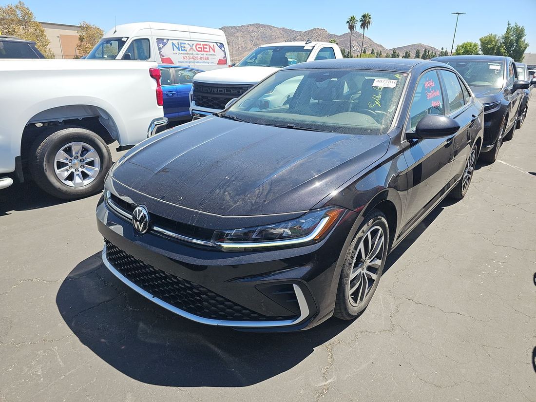 2025 Volkswagen SE