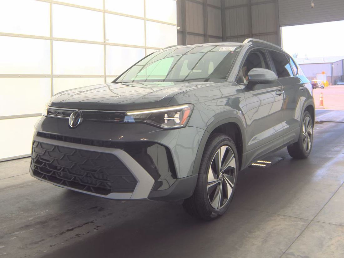 2025 Volkswagen 4Motion SE
