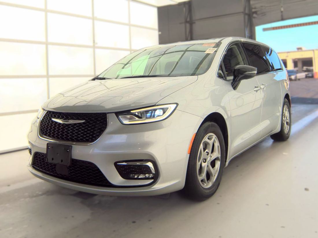 2024 Chrysler RU