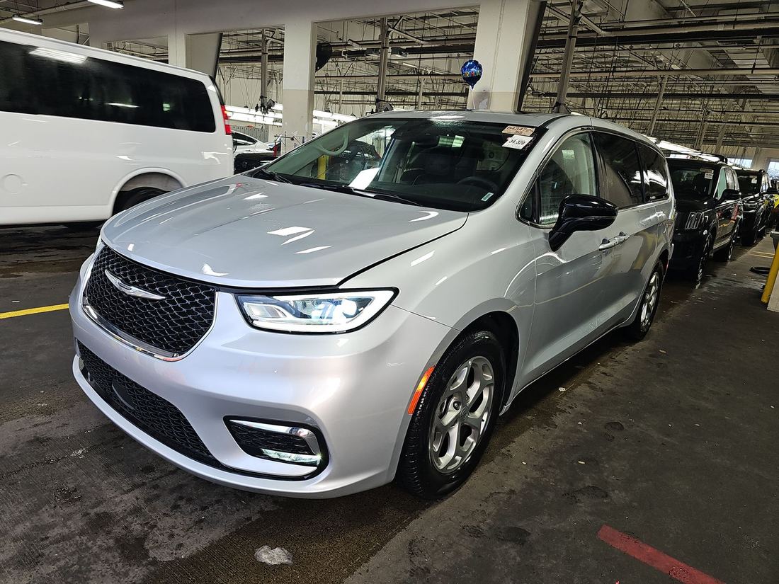 2024 Chrysler RU
